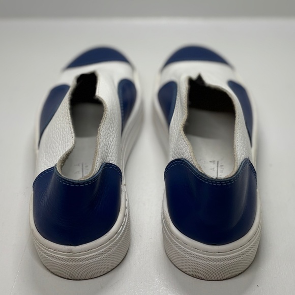 Luukaa White Blue Pebbled Leather Slip-On Sneaker Casual Artsy Sz EU 36 US 5.5-6 - Picture 6 of 11